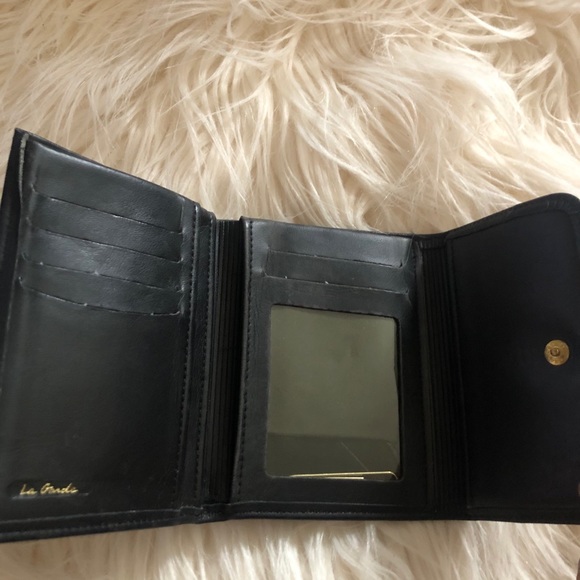 La Garde Leather Wallet - Picture 3 of 6